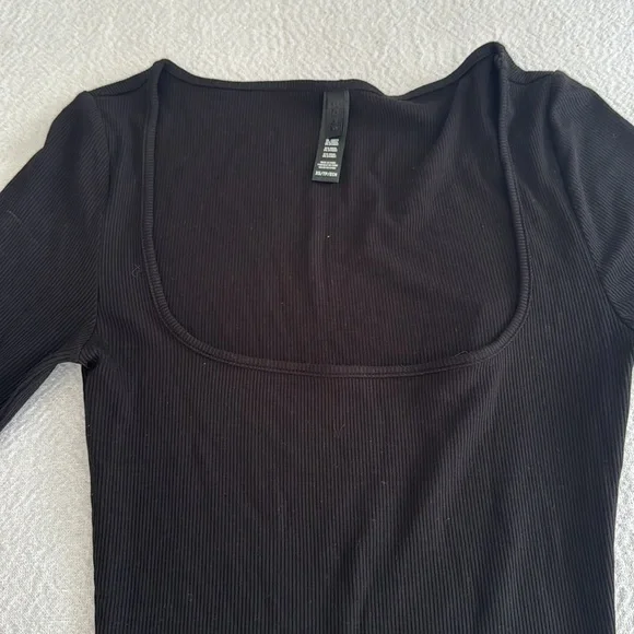 SKIMS Soft Lounge Long Sleeve Dress, Size X-Small, $90 - Picture 7 of 8